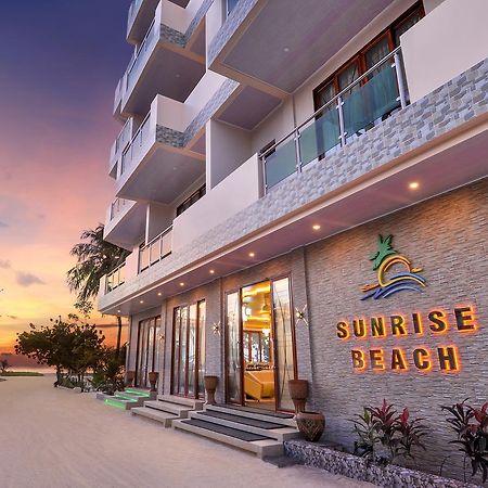 Sunrise Beach Maafushi Extérieur photo